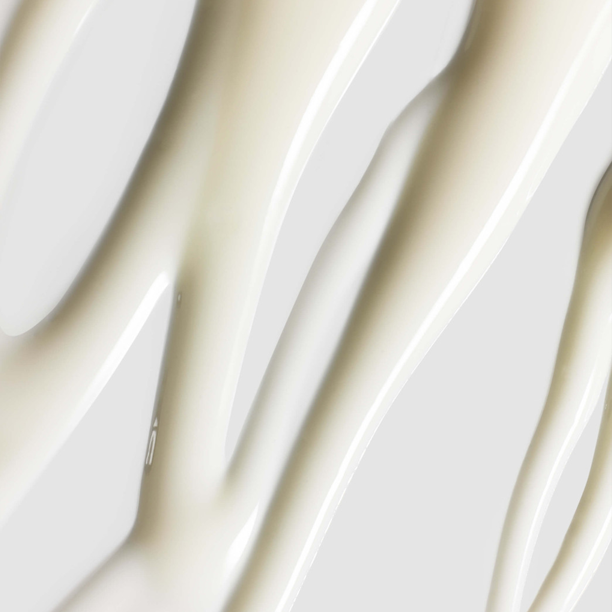 Youth EssentiA C-Quence Serum 2